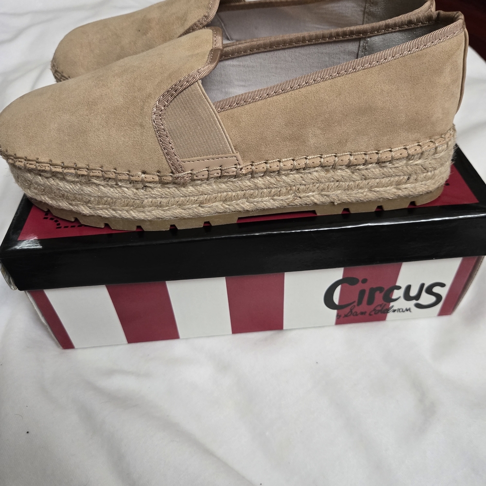 Circus by Sam Edelman Beige Platform Espadrille Slip-Ons